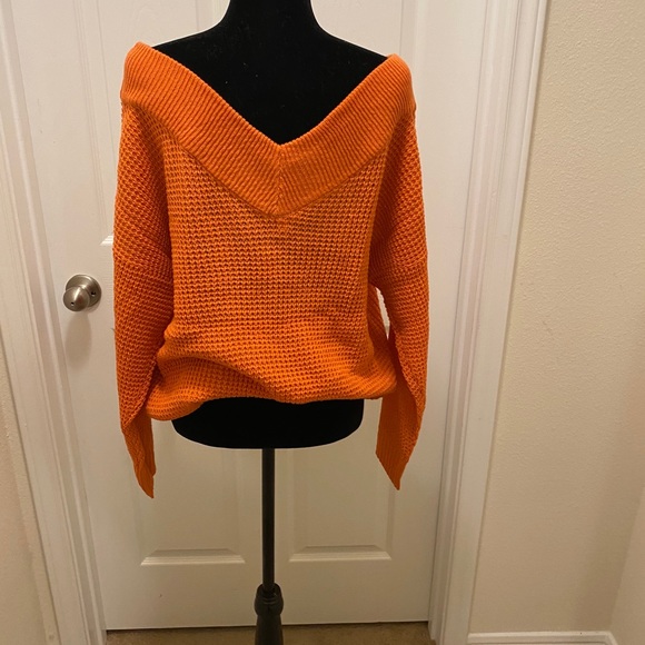 Zenana Ash Copper Oversized VNeck Waffle Sweater - Picture 3 of 5